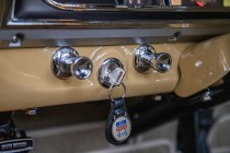 ICON_Ford_70_Reformer_Dash_Switches_Dtl IMG_9945_thumb.jpg